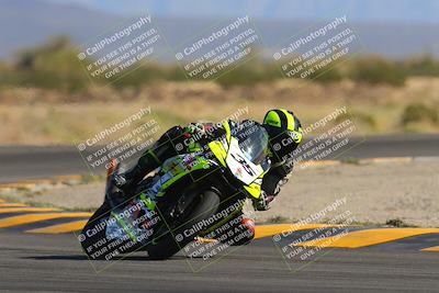 media/Oct-30-2022-CVMA (Sun) [[fb421c3cec]]/Race 12 Supersport Open/